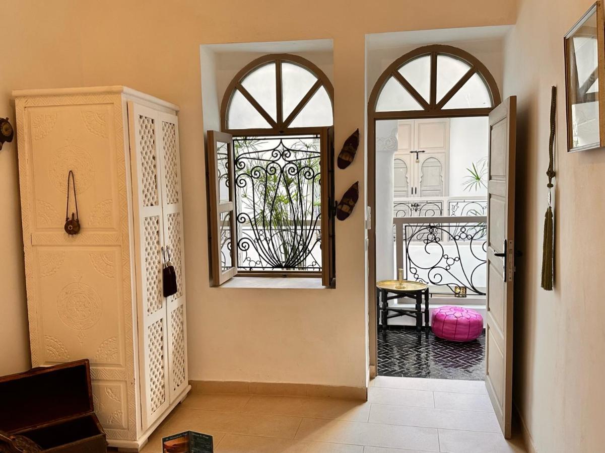 Riad Dollar Des Sables & Spa Marrakesh Bagian luar foto