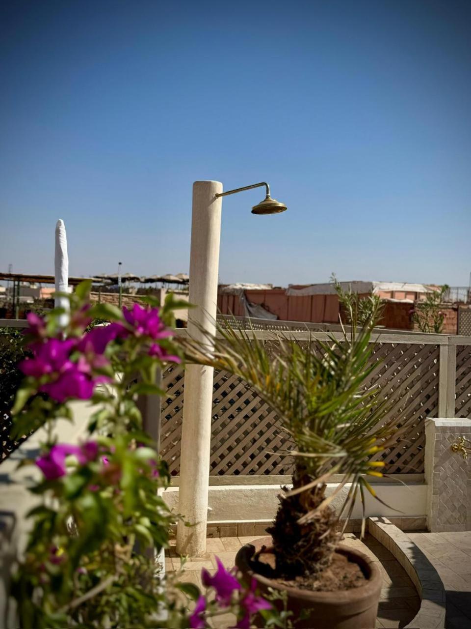 Riad Dollar Des Sables & Spa Marrakesh Bagian luar foto