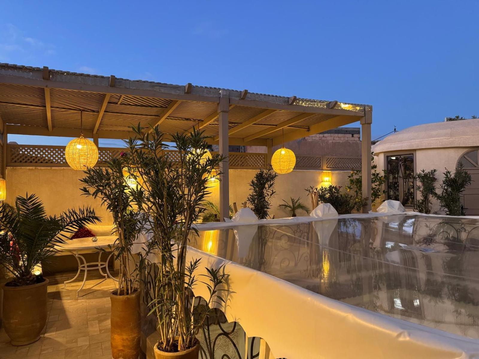 Riad Dollar Des Sables & Spa Marrakesh Bagian luar foto